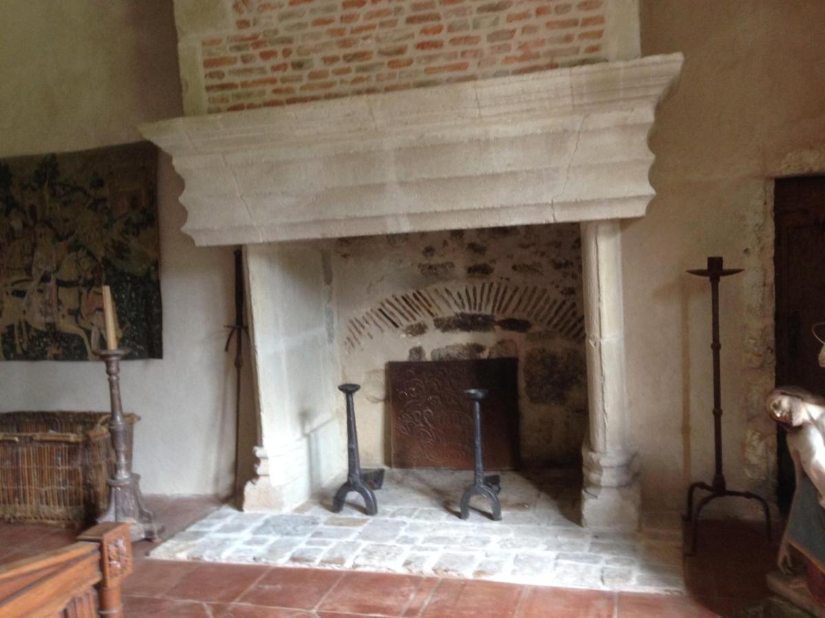 Chateau De Cauderoue เนรัค ภายนอก รูปภาพ